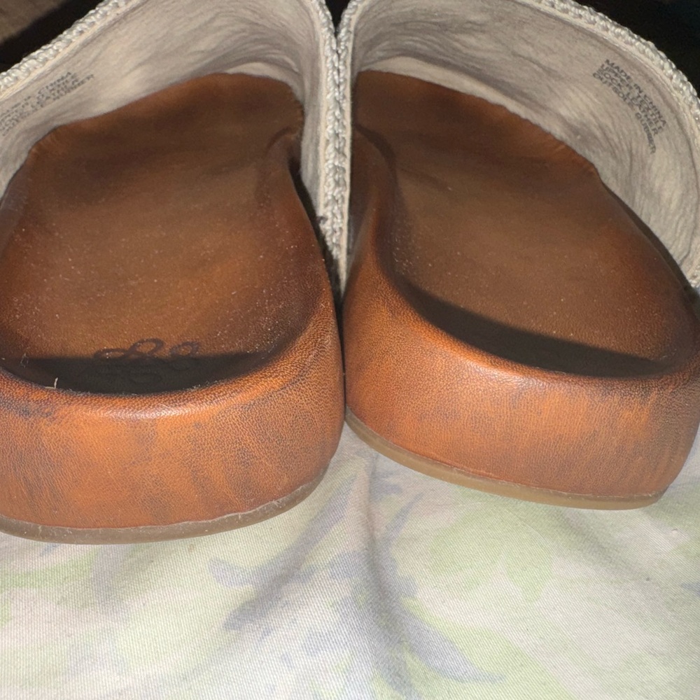 The Sak Strawberry Embroidered Women's Slip-On Shoes in Size 9 - Picture 9 of 16